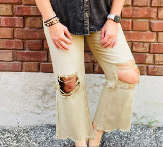 Miley Distressed Cropped Pants in Camel