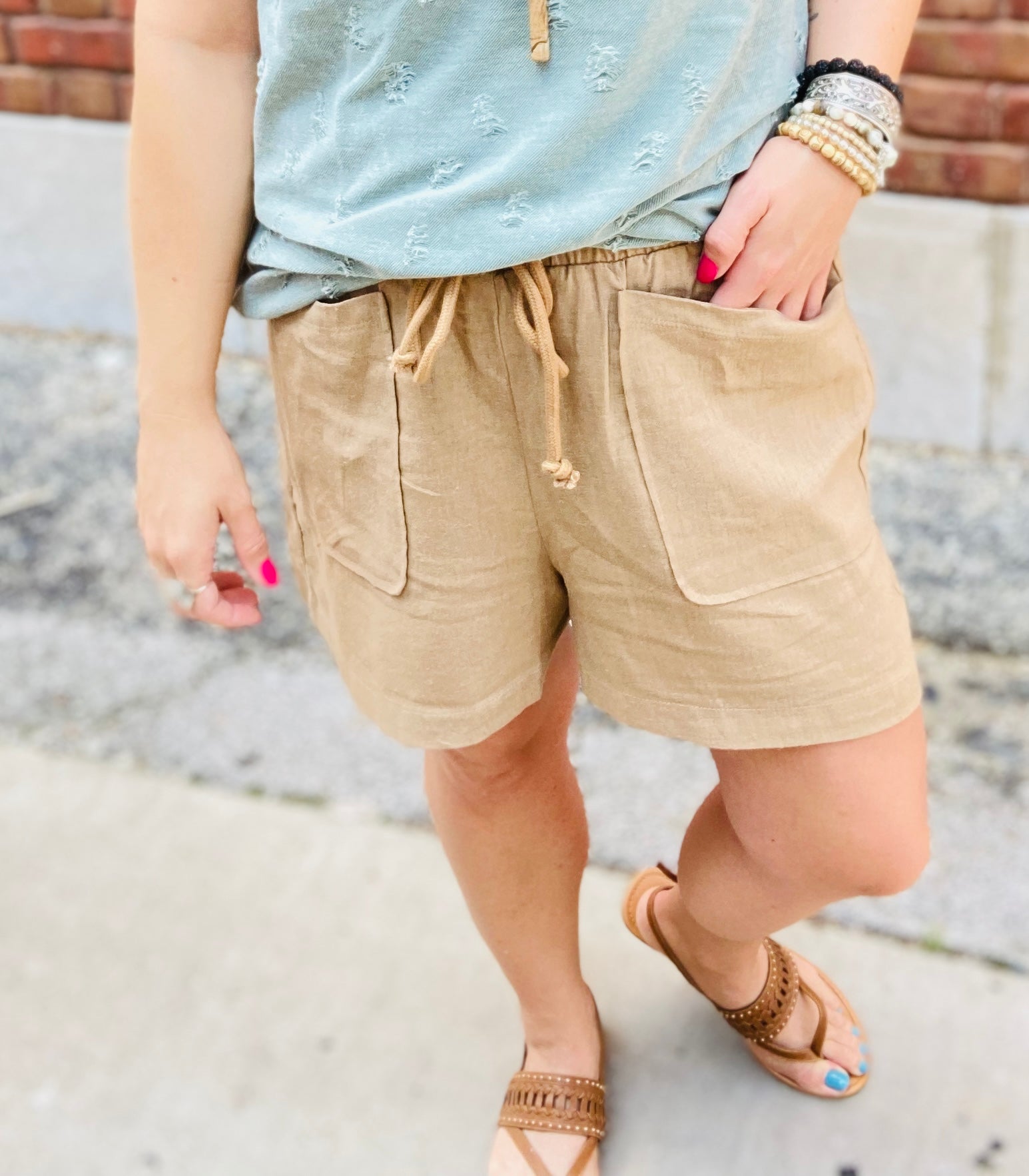 Chrissy Khaki Linen Blend Shorts